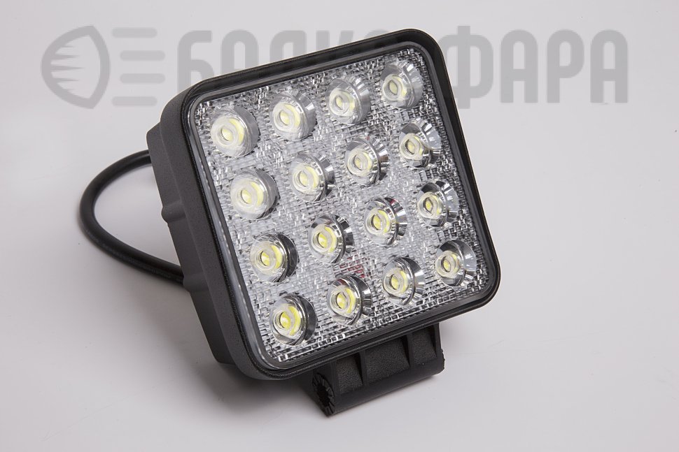 Светодиодная фара квадратная ближнего света, 48 Ватт, серия 1015