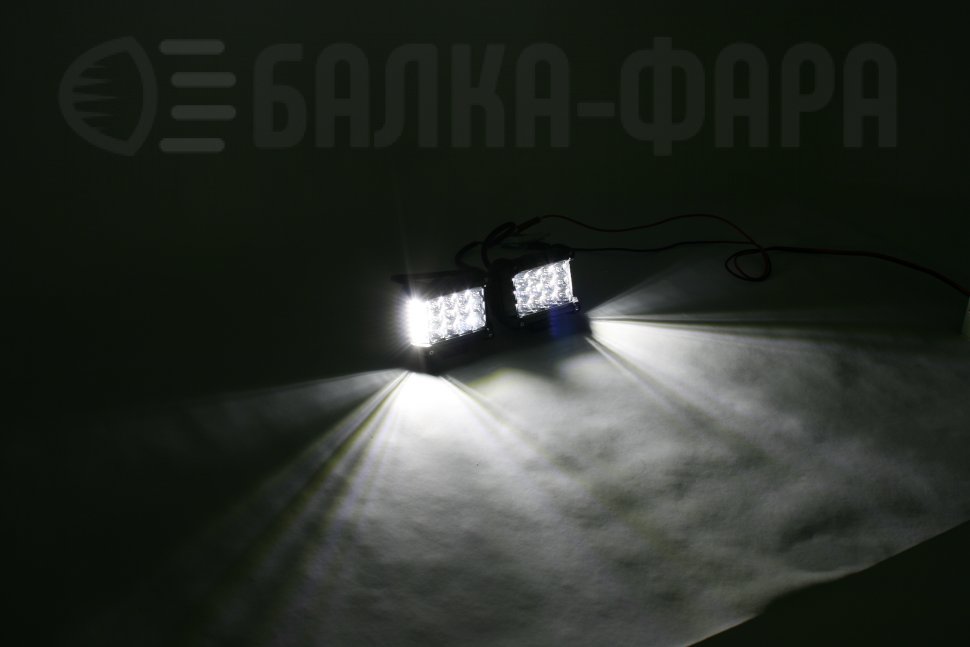 Светодиодная фара дальнего света с боковой засветкой на 25 Ватт